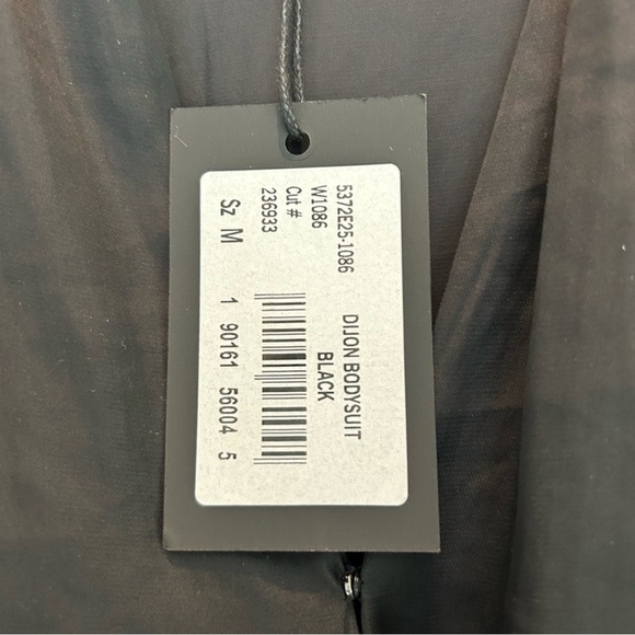 Revolve Paige bundle bodysuit and pants - Picture 14 of 15